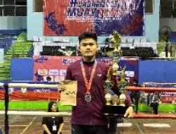 Brimob Polda Metro Jaya Kembali Torehkan Prestasi, Briptu Yosafat Raih Medali Perak di Kejurprov Muaythai Jabar 2025