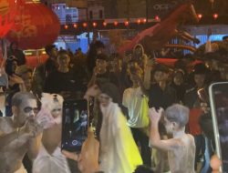 Jaga Tradisi Ramadhan, Ribuan Pemuda/i Penuhi Terminal Dan Tugu Jam Sungai Pinyuh Dalam Mengelar Kegiatan Pawai Sahur Keliling Tiap Tahunnya