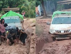 Balas Pernyataan Wagub Kalbar Soal MALAIKAT PUN TAK MAMPU MAKSIMAL BANGUN INFRASTRUKTUR: Warga Sintang Ungkap Bakal Terus Viralkan Jalan Rusak, Jangan Sekedar OMON-OMON