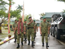 Pangdam XII/Tpr Tinjau Kesiapan Tempur Kompi Kavaleri 12/Macan Dahan Cakti