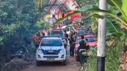 Tembus Medan Ekstrem Bukit Puntak, TNI dan Tim SAR Gabungan Berhasil Evakuasi Korban Helikopter PK-CFX di Sekadau