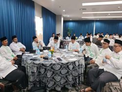 Tokoh-Tokoh Muda NU Berkumpul di PMKNU Cirebon, Soliditas PBNU Disorot