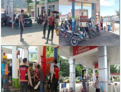 Antisipasi Kemacetan, Polres Tapteng Perketat Pengamanan dan Pengaturan Antrean di SPBU