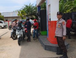 Patroli SPBU, Polsek Menjalin Antisipasi Penyalahgunaan BBM di Wilayah Kecamatan Menjalin
