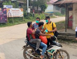 Forkopimcam Menyuke Bagikan Masker Kepada Masyarakat Penguna Jalan