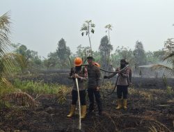 Puluhan Hotspot Terdeteksi, Polres Sambas Gencarkan Pemadaman dan Pendinginan